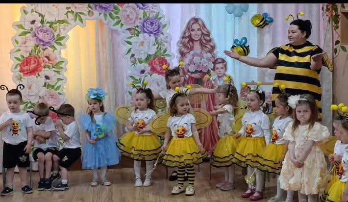 У вулику маминої любові